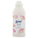 LENOR AMMORBIDENTE NATURAL CONC. FIORI DI SETA 550 ML.